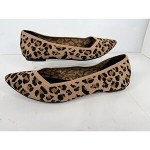Torrid Leopard Print Knit Flats Women's Size 9.5WW Pointed Toe Wide Width